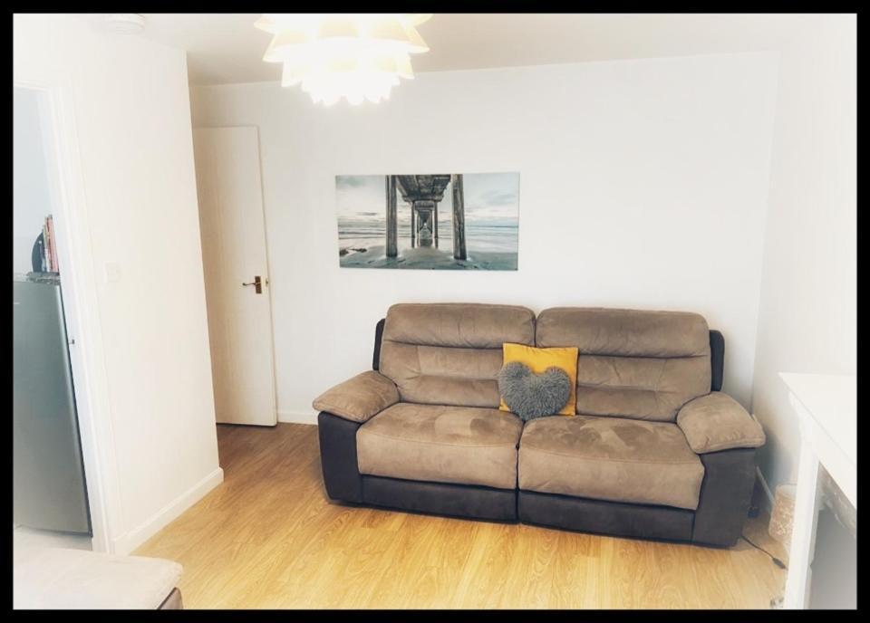 Ground Floor Central 1 Bed With Parking Aberdeen Exterior photo